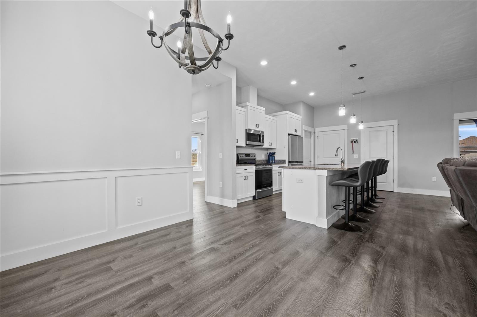 ROLLING MEADOWS SUB - Residential