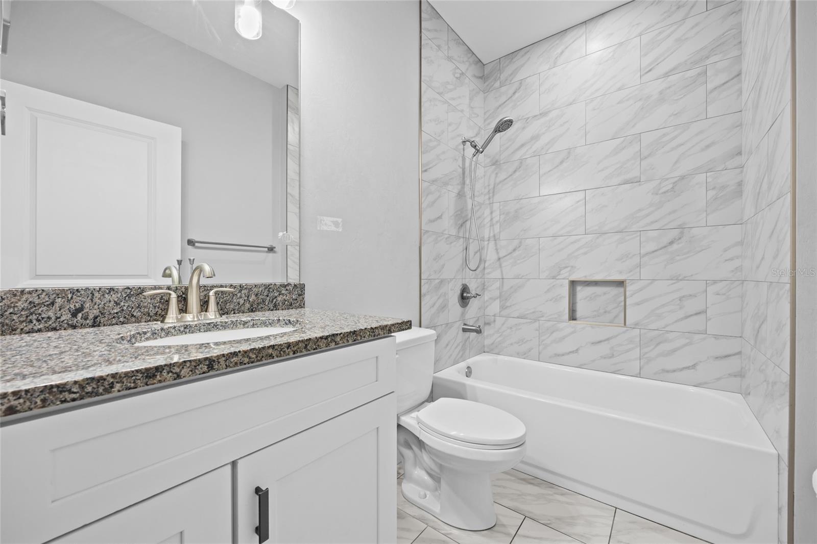 ROLLING MEADOWS SUB - Residential