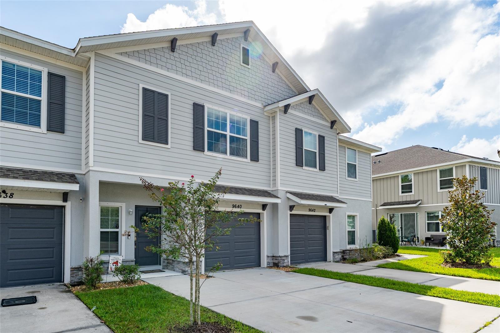 CALUSA CREEK - Residential