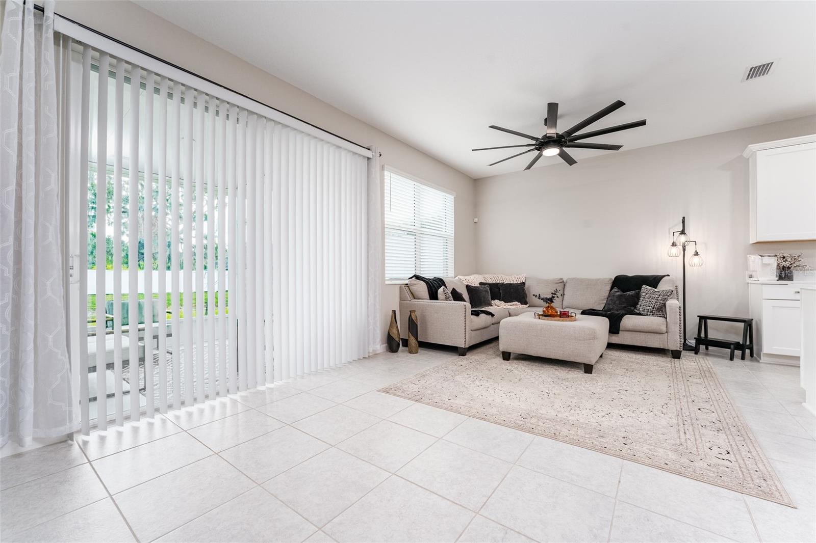 CALUSA CREEK - Residential