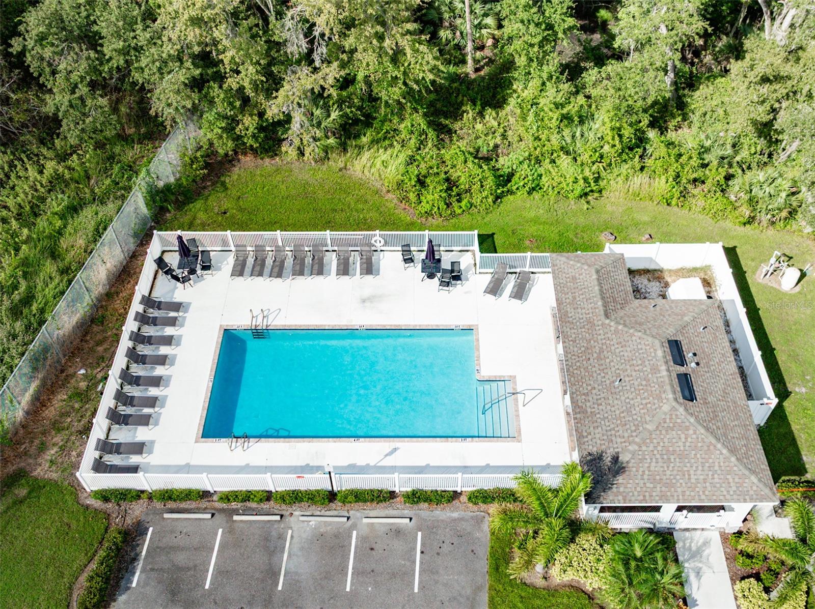 CALUSA CREEK - Residential