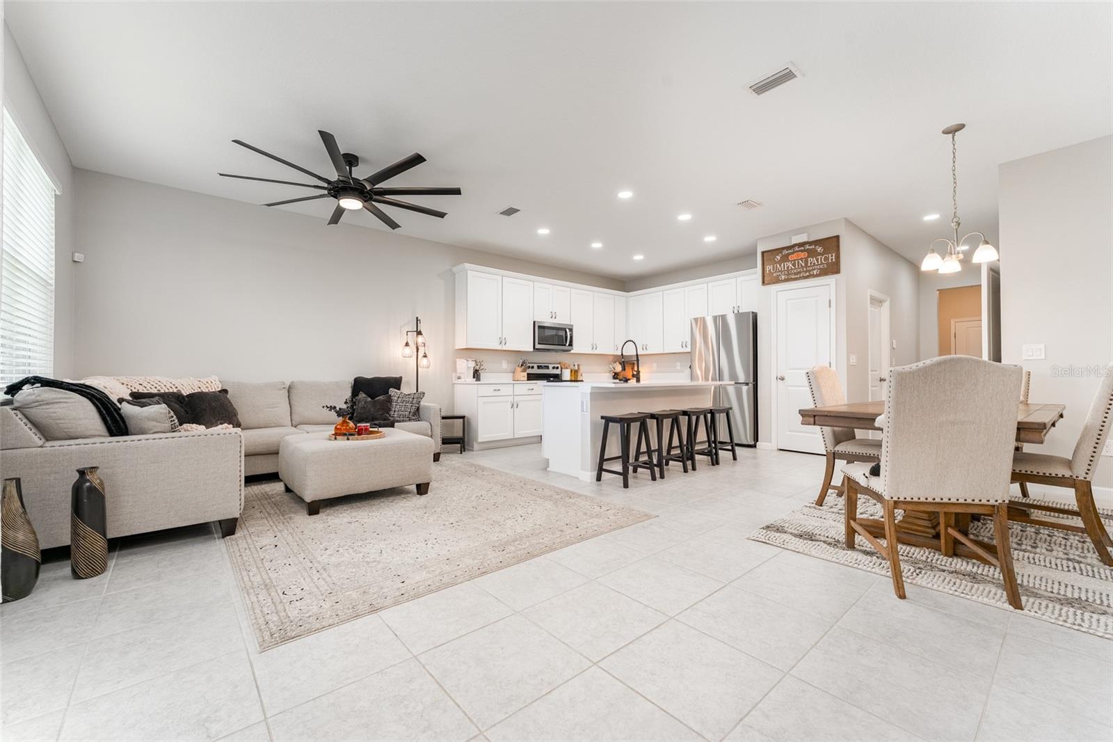 CALUSA CREEK - Residential