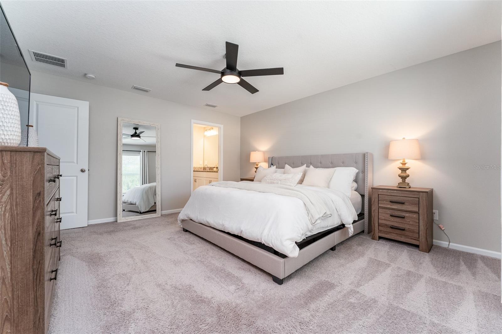 CALUSA CREEK - Residential