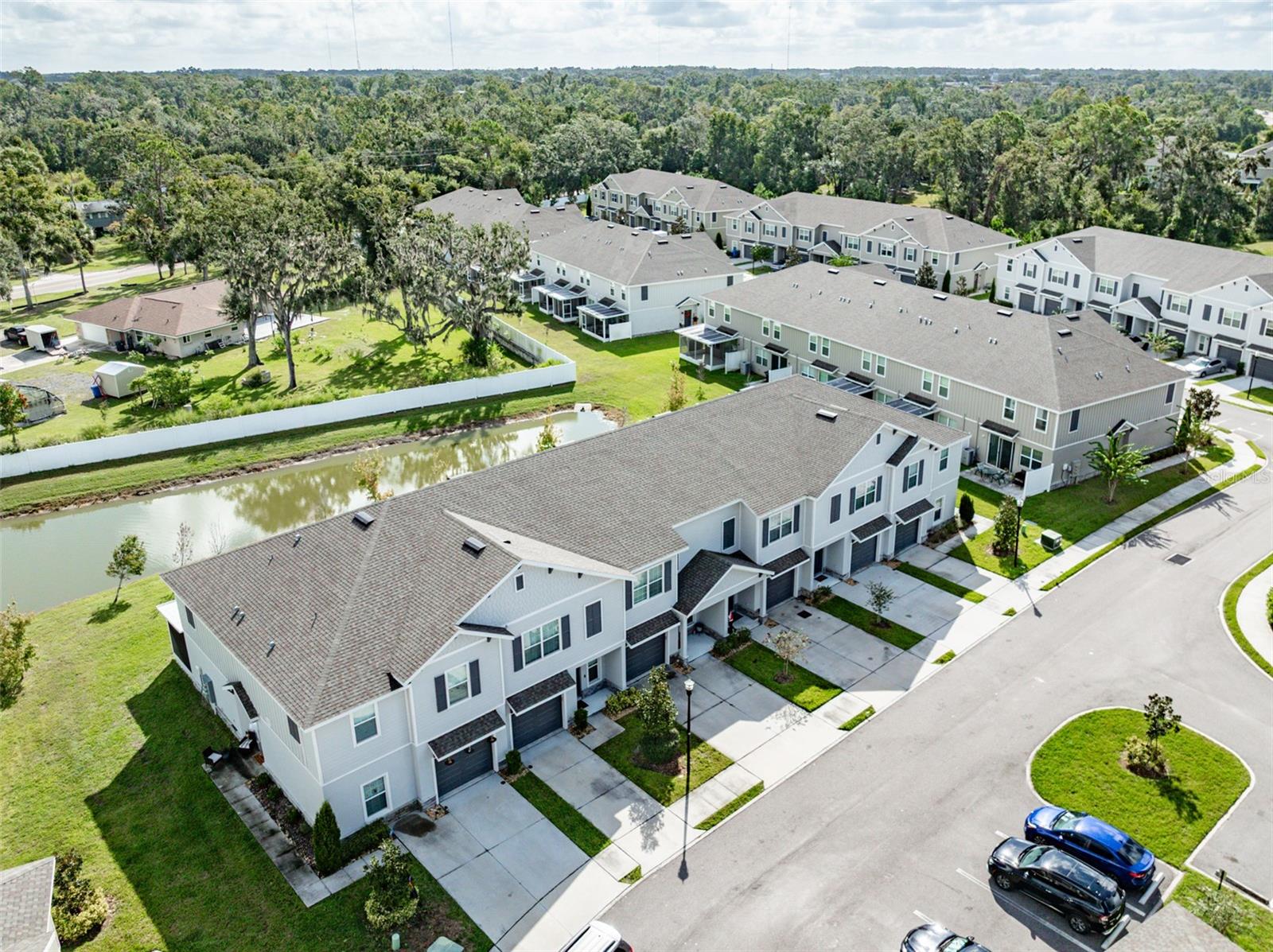 CALUSA CREEK - Residential