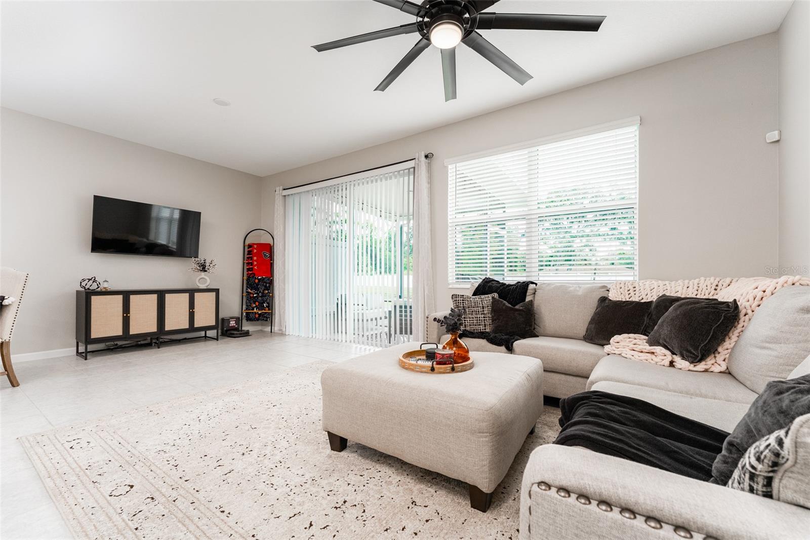 CALUSA CREEK - Residential