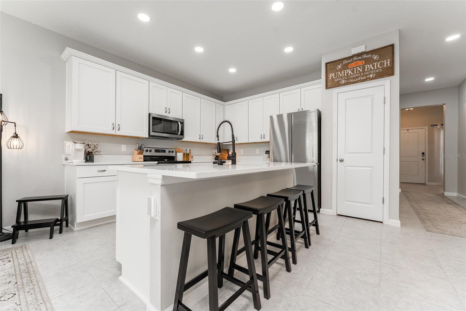 CALUSA CREEK - Residential