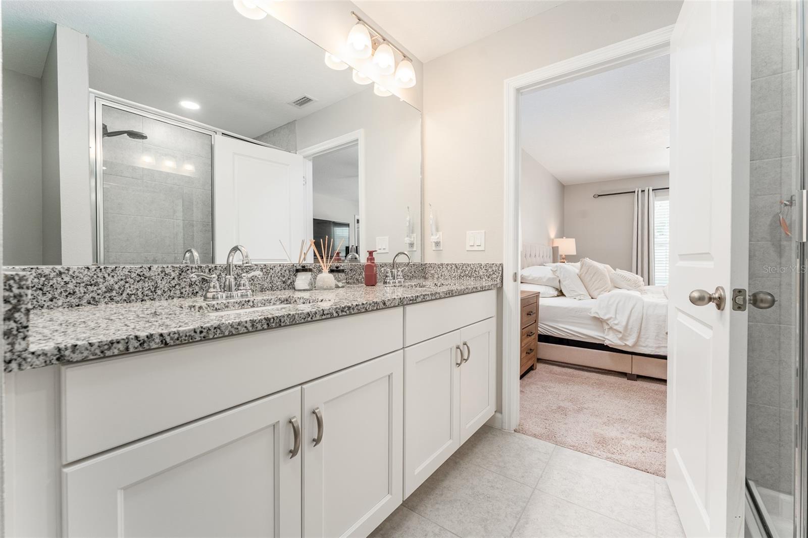CALUSA CREEK - Residential