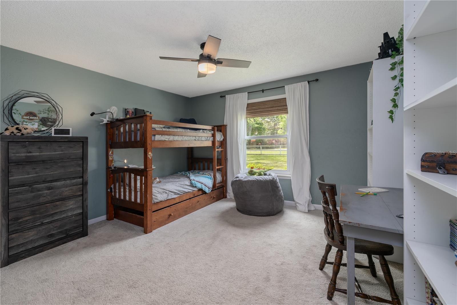 OAKRIDGE ACRES - Residential