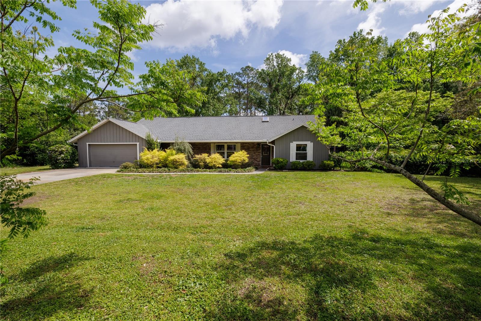 OAKRIDGE ACRES - Residential