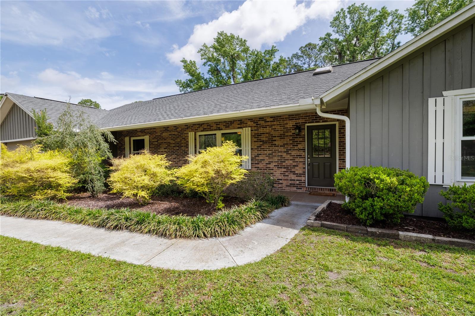 OAKRIDGE ACRES - Residential