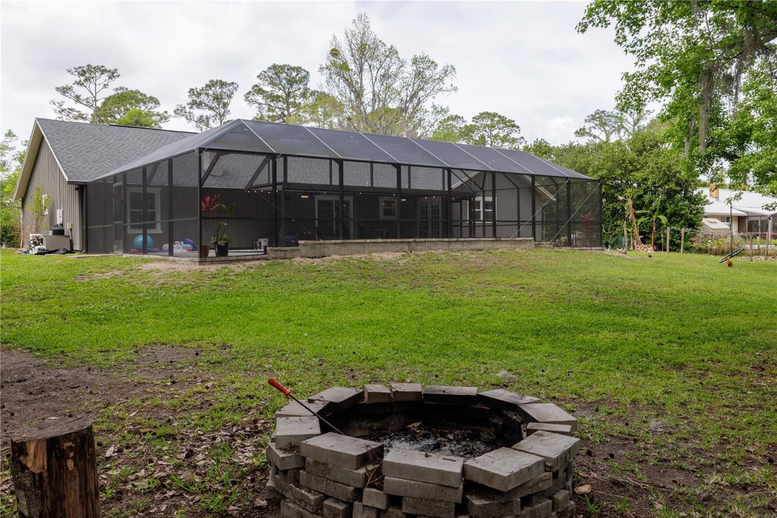 OAKRIDGE ACRES - Residential