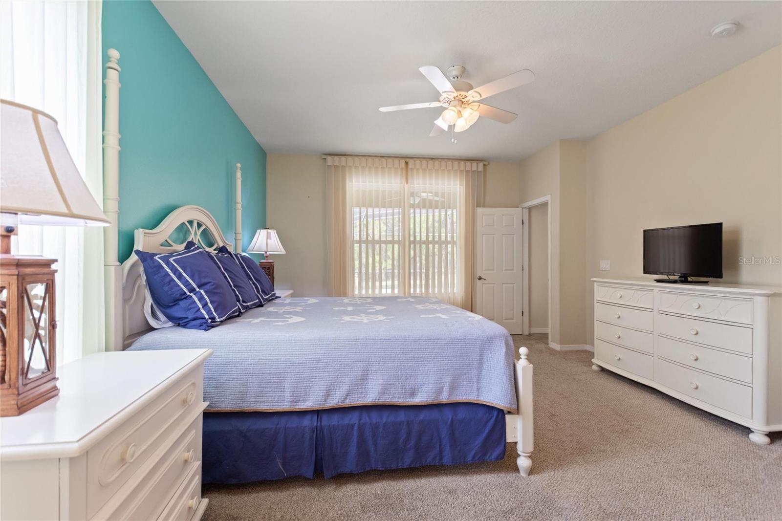 WATERSONG PH 01 - Residential