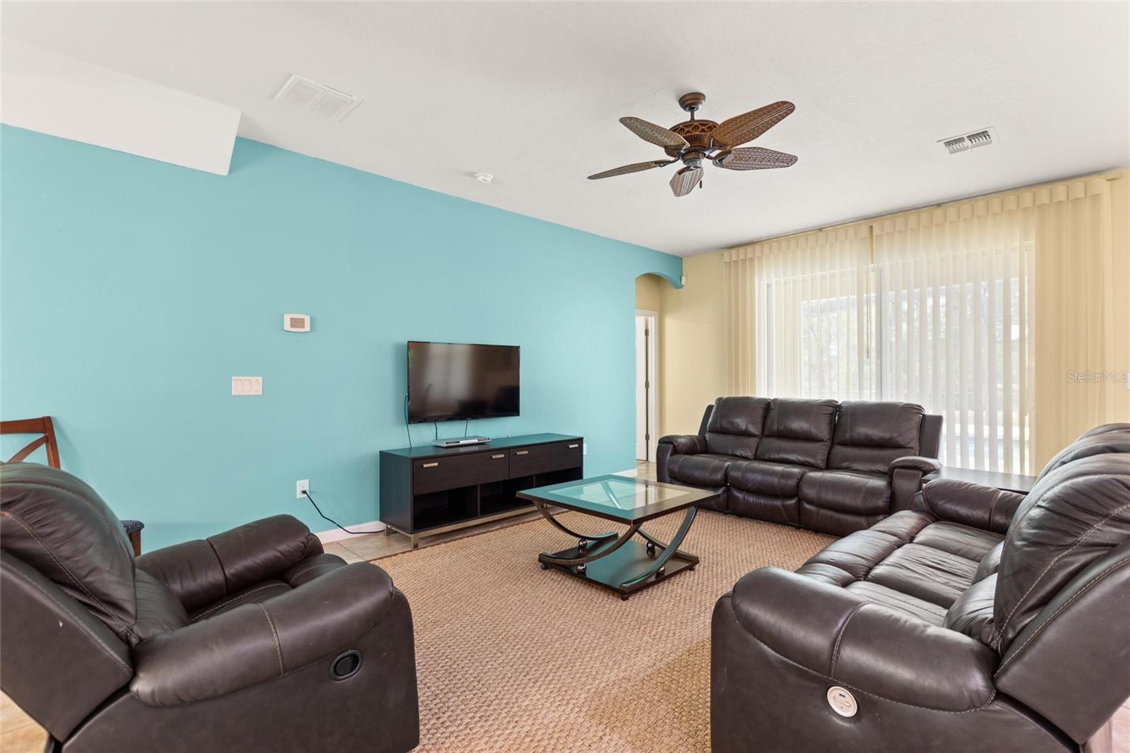 WATERSONG PH 01 - Residential