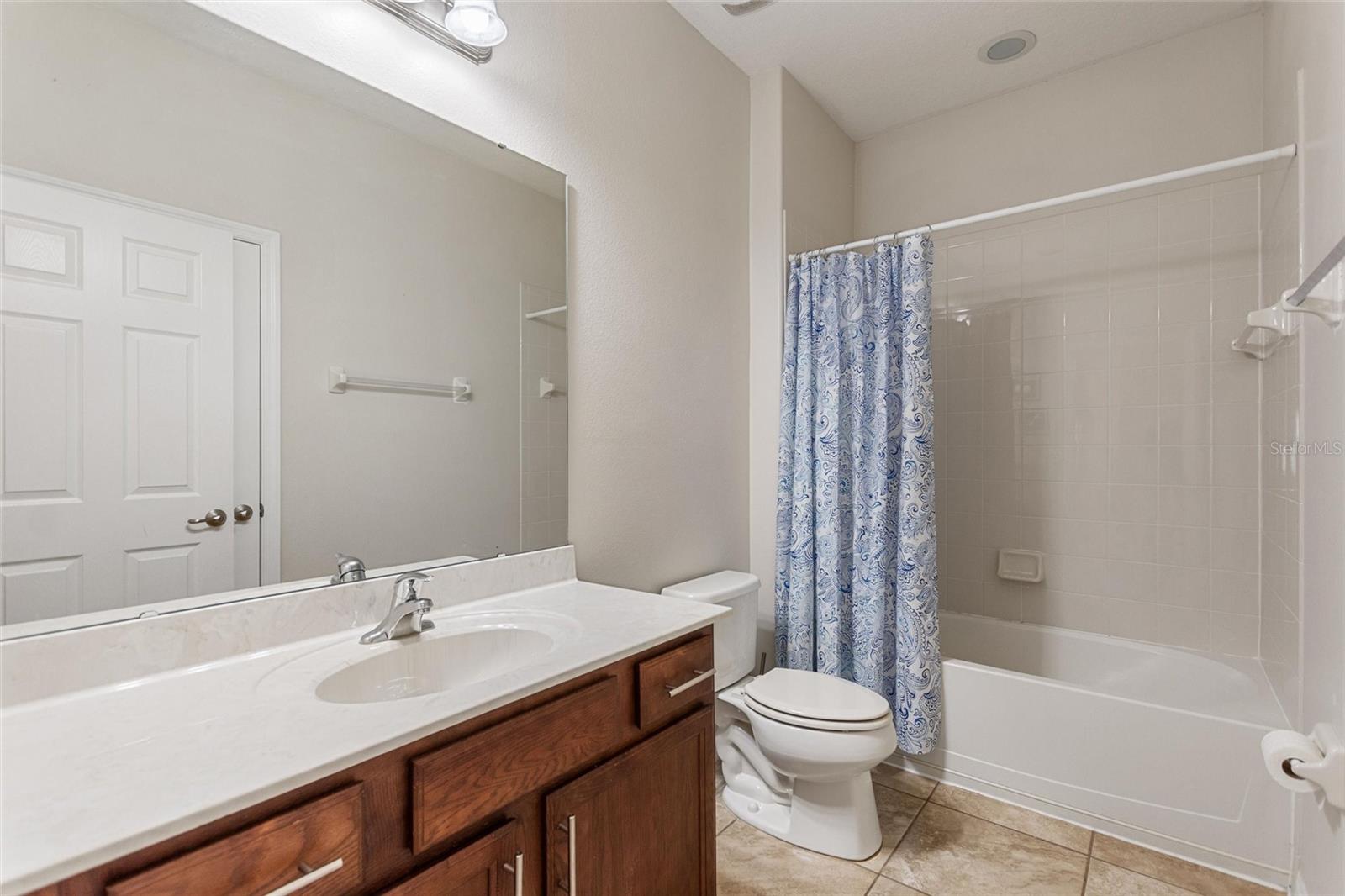 WATERSONG PH 01 - Residential