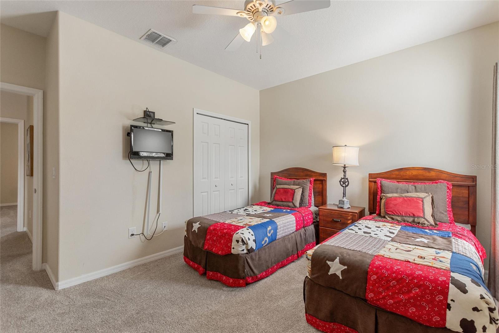 WATERSONG PH 01 - Residential