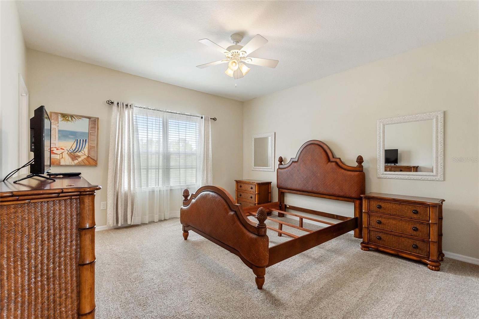 WATERSONG PH 01 - Residential