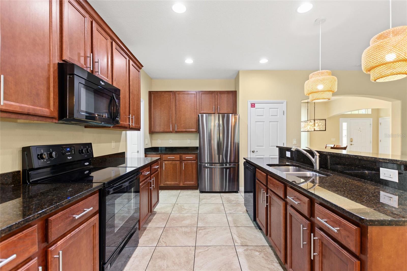 WATERSONG PH 01 - Residential