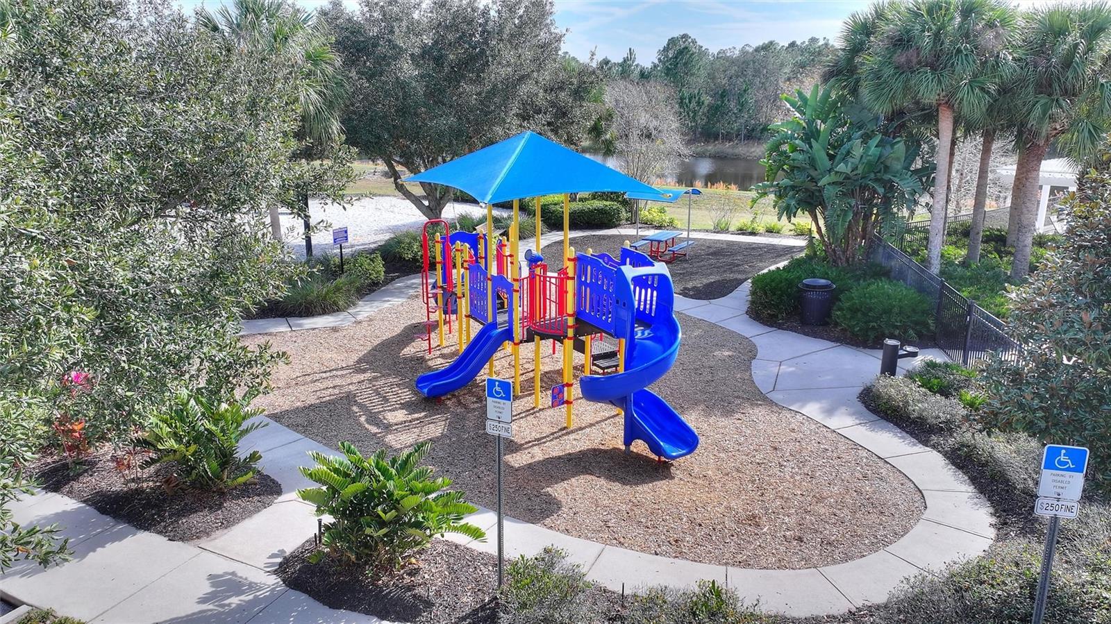 WATERSONG PH 01 - Residential