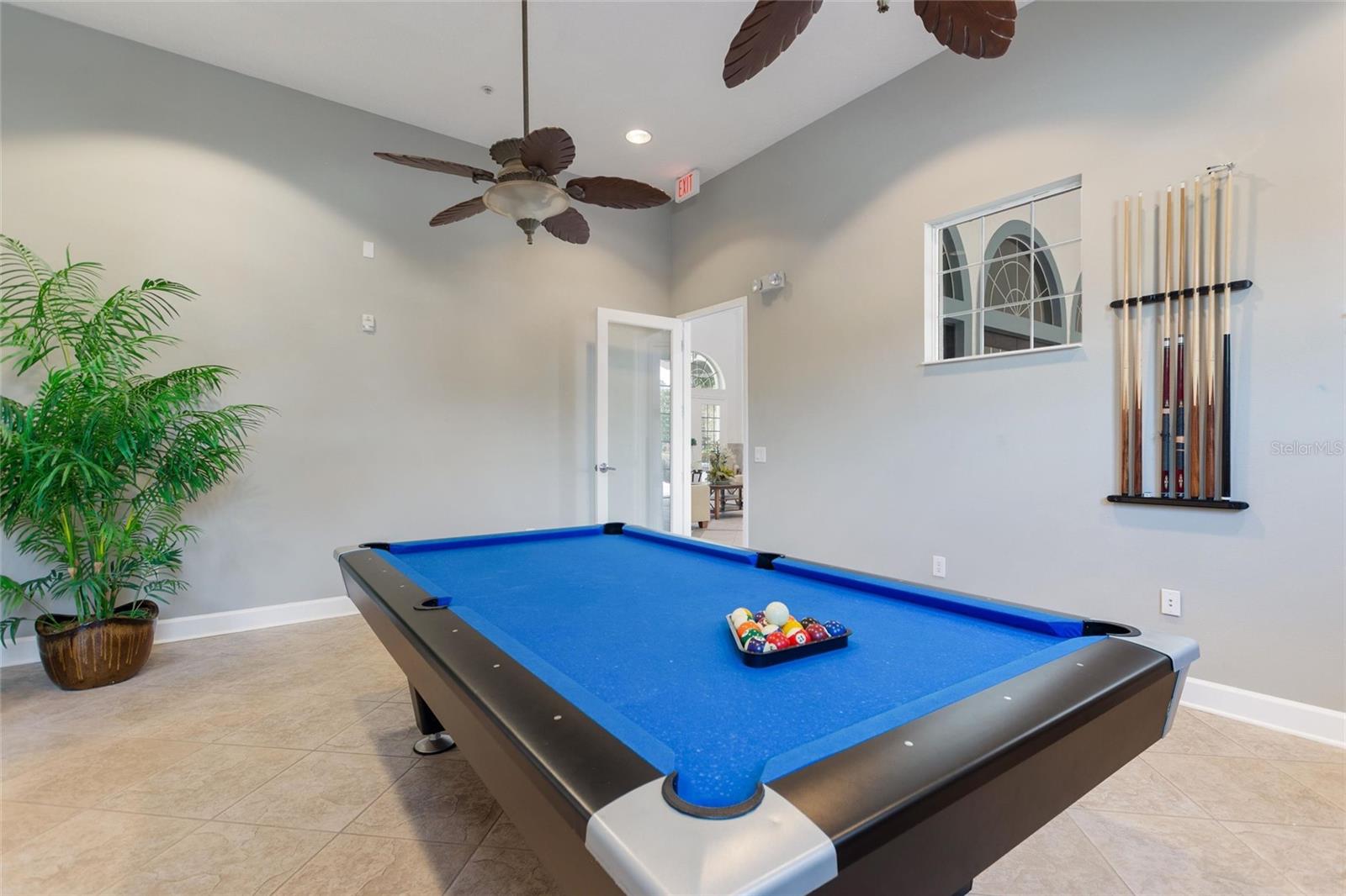 WATERSONG PH 01 - Residential