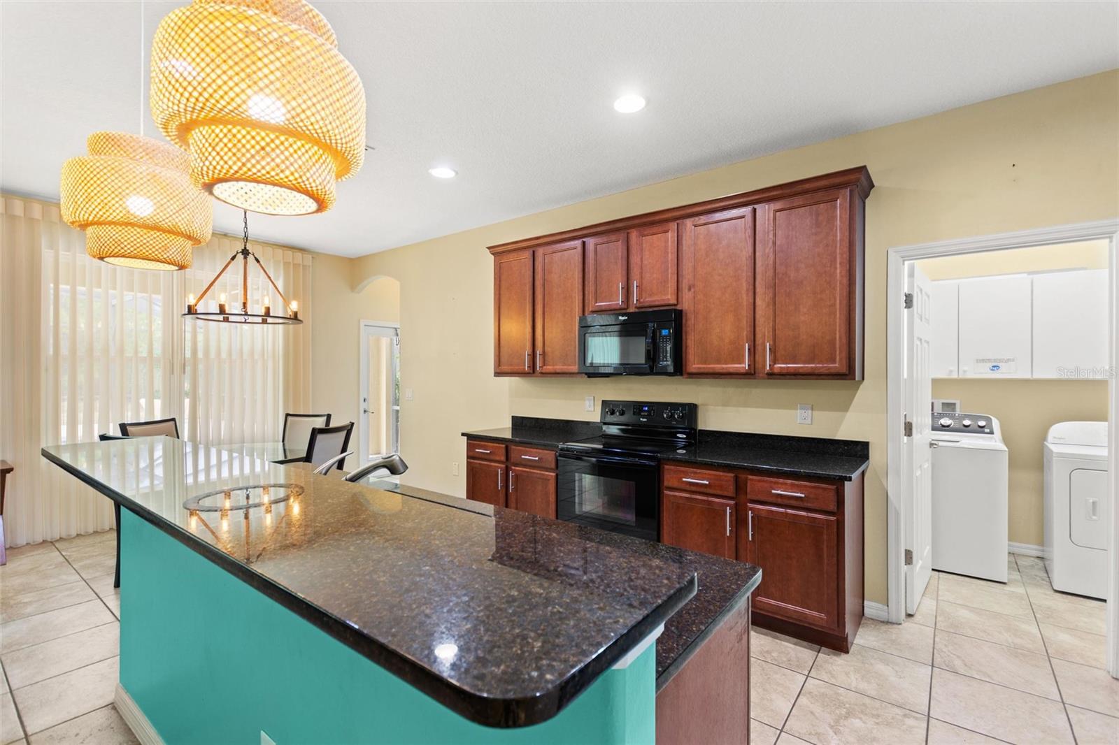 WATERSONG PH 01 - Residential