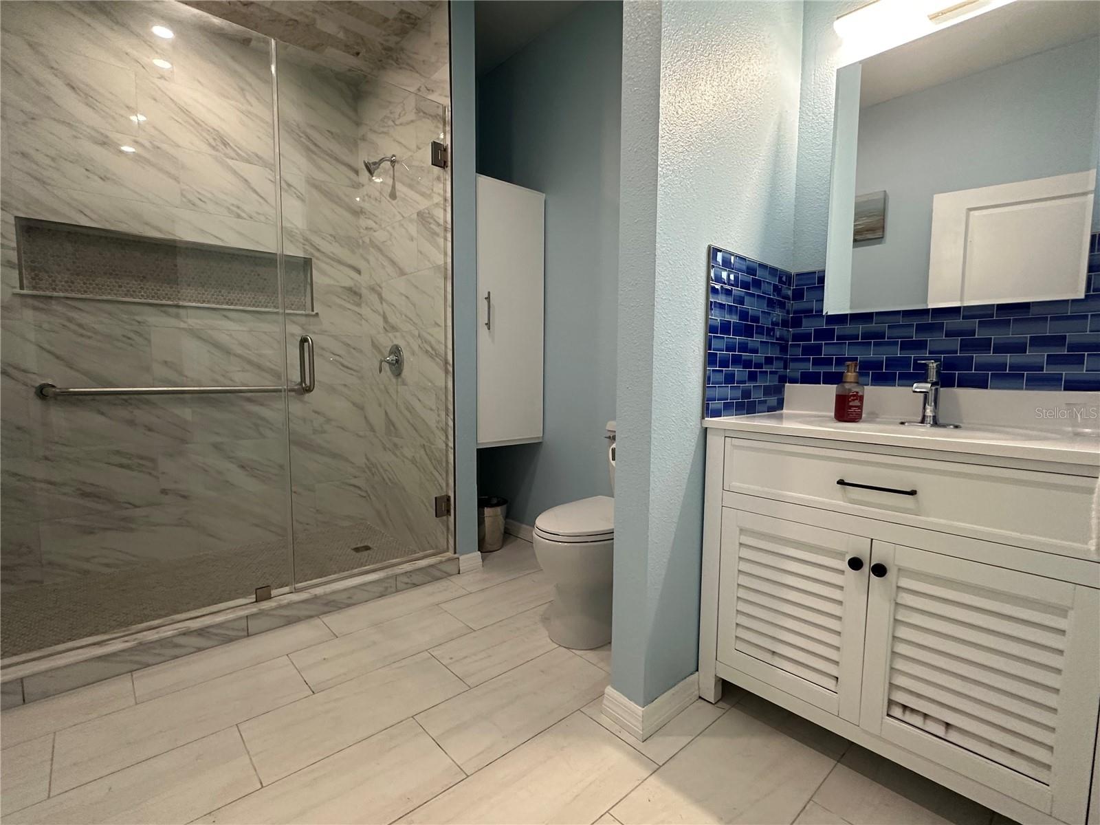 ESPLANADE ON THE BAY - Residential