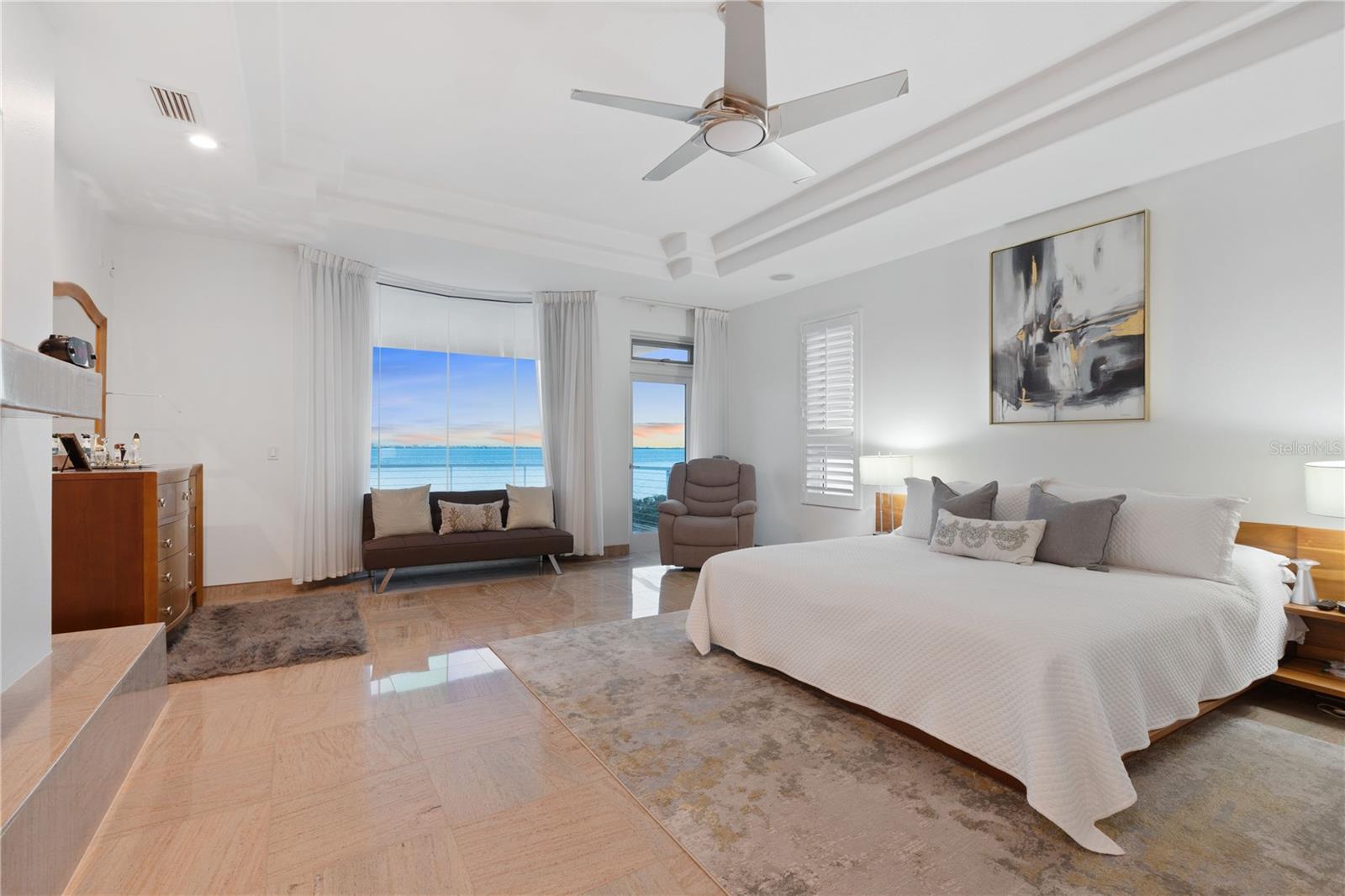 ESPLANADE ON THE BAY - Residential