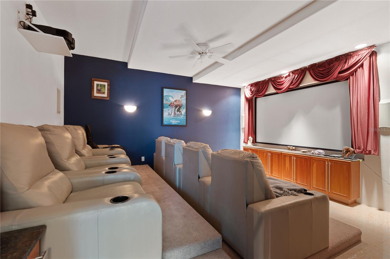 ESPLANADE ON THE BAY - Residential