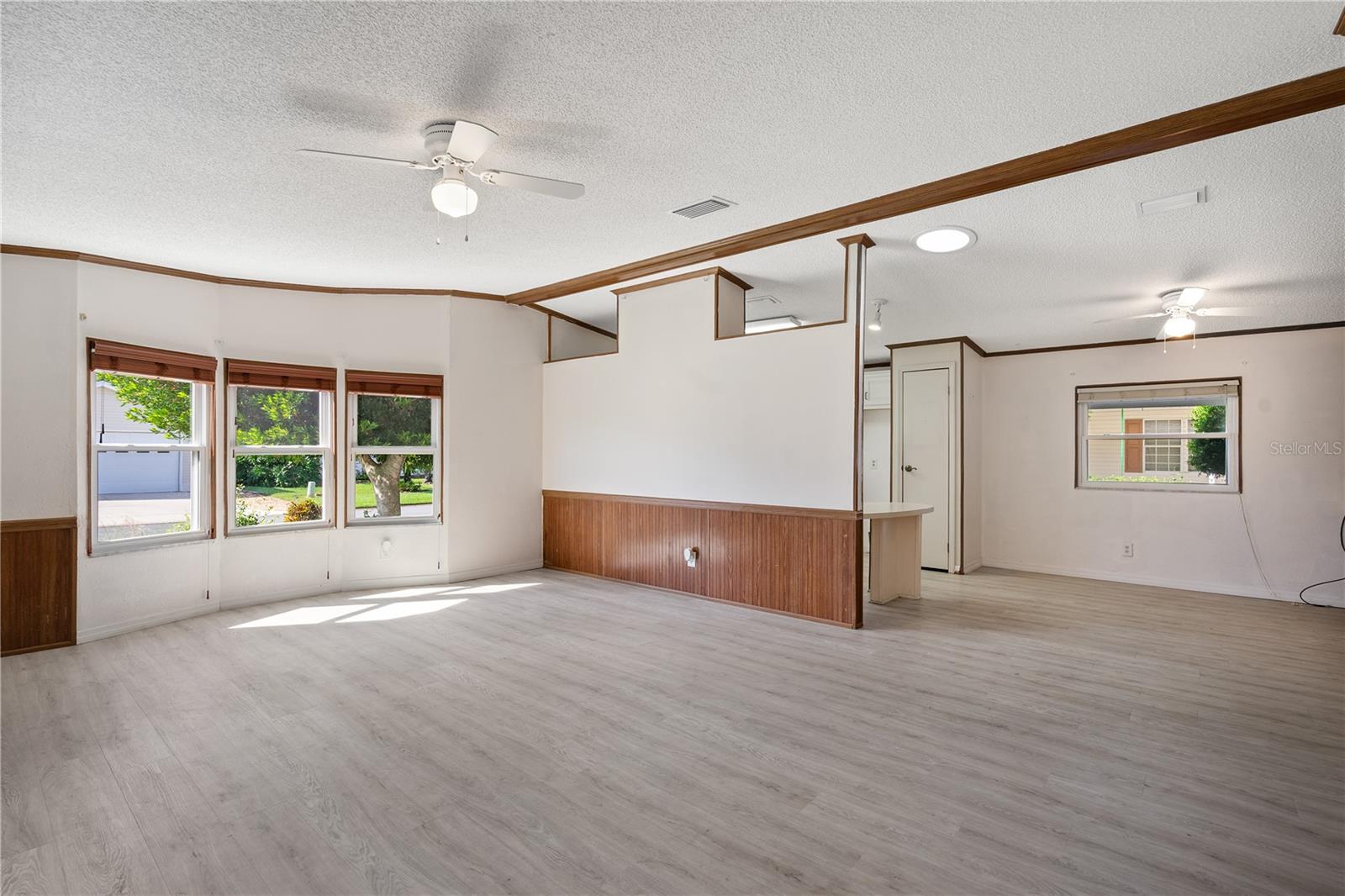 EDGEWATER LANDING PH 02 - Residential