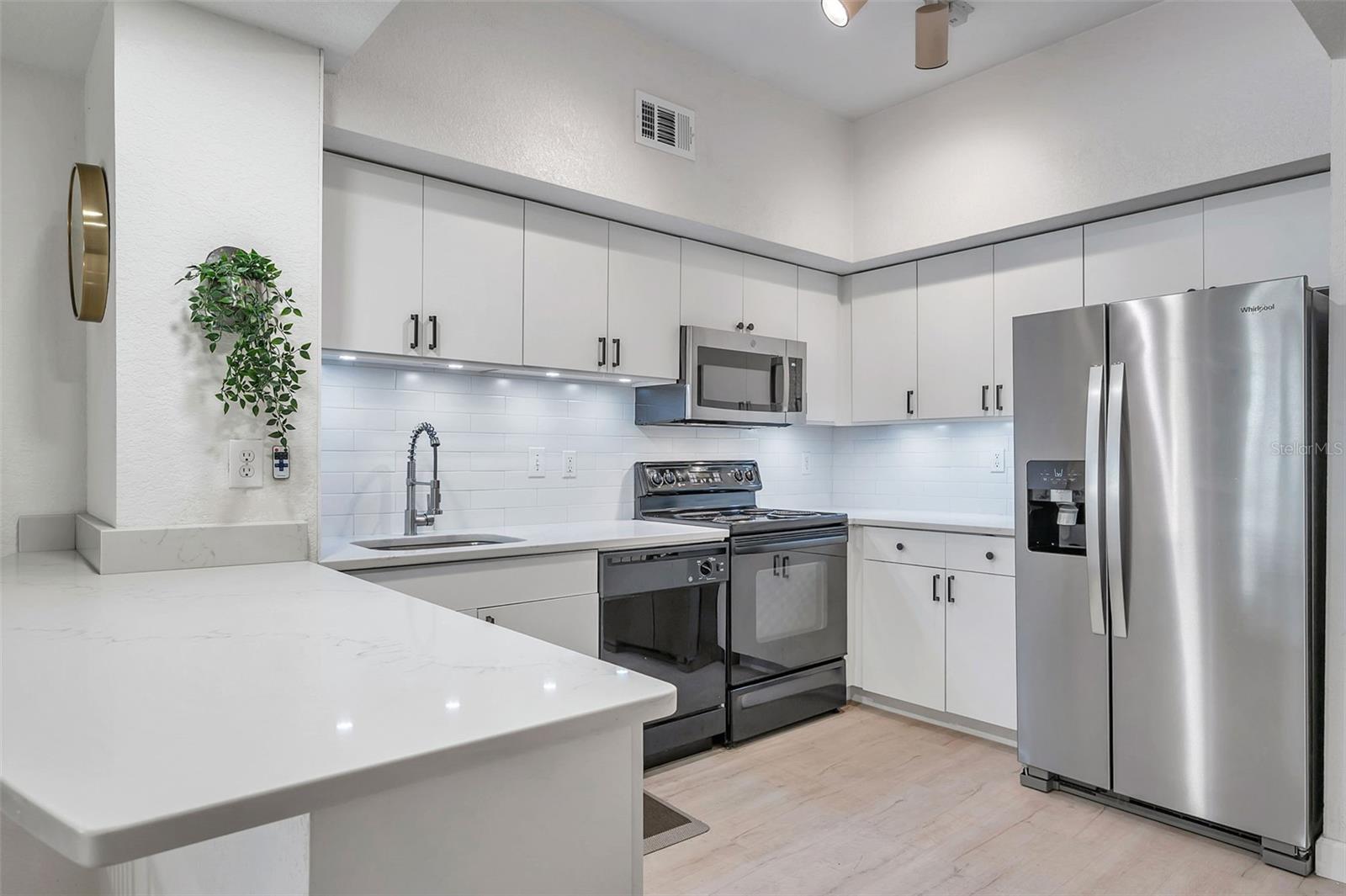 MADISON AT SOHO - Residential