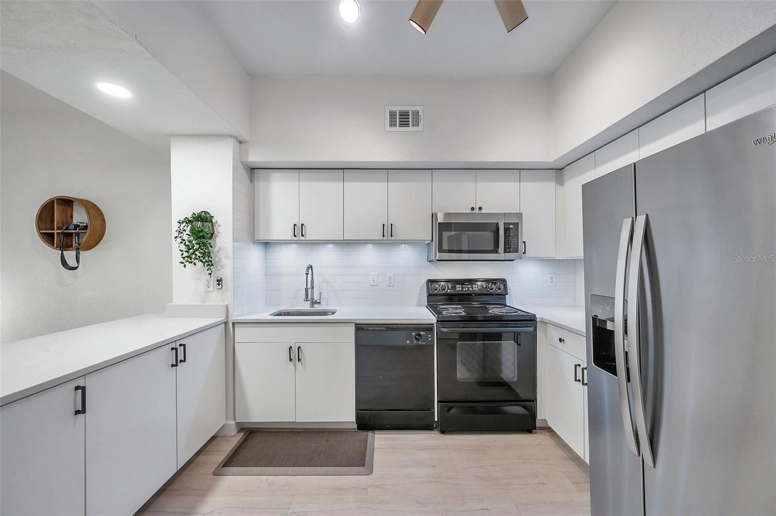 MADISON AT SOHO - Residential