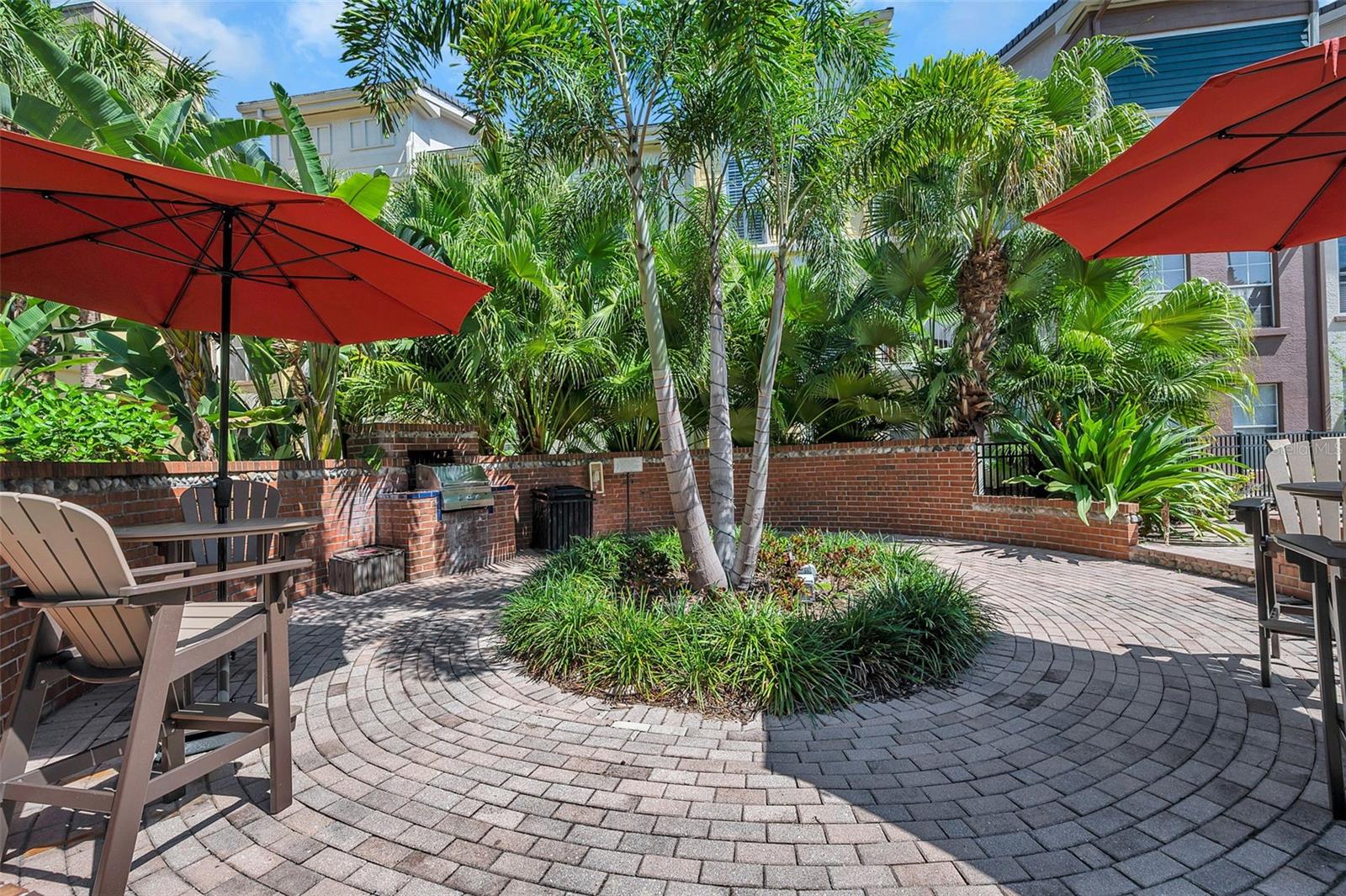 MADISON AT SOHO - Residential