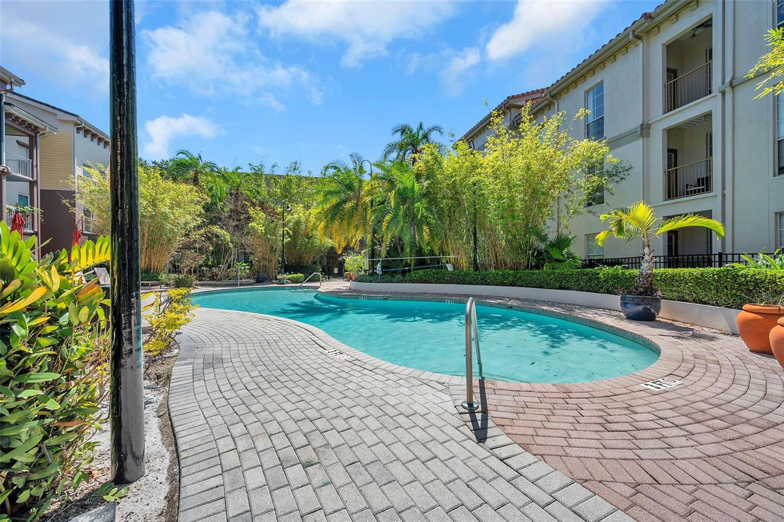 MADISON AT SOHO - Residential