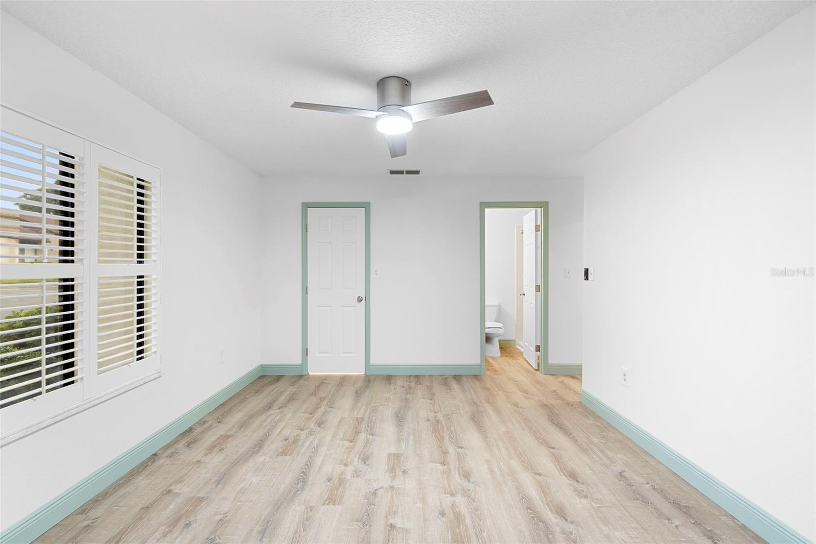 BREEZEWOOD VILLAGE CONDO PH 01-04 - Residential