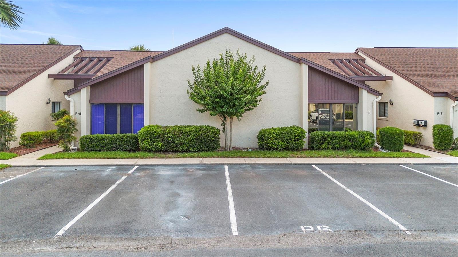 BREEZEWOOD VILLAGE CONDO PH 01-04 - Residential