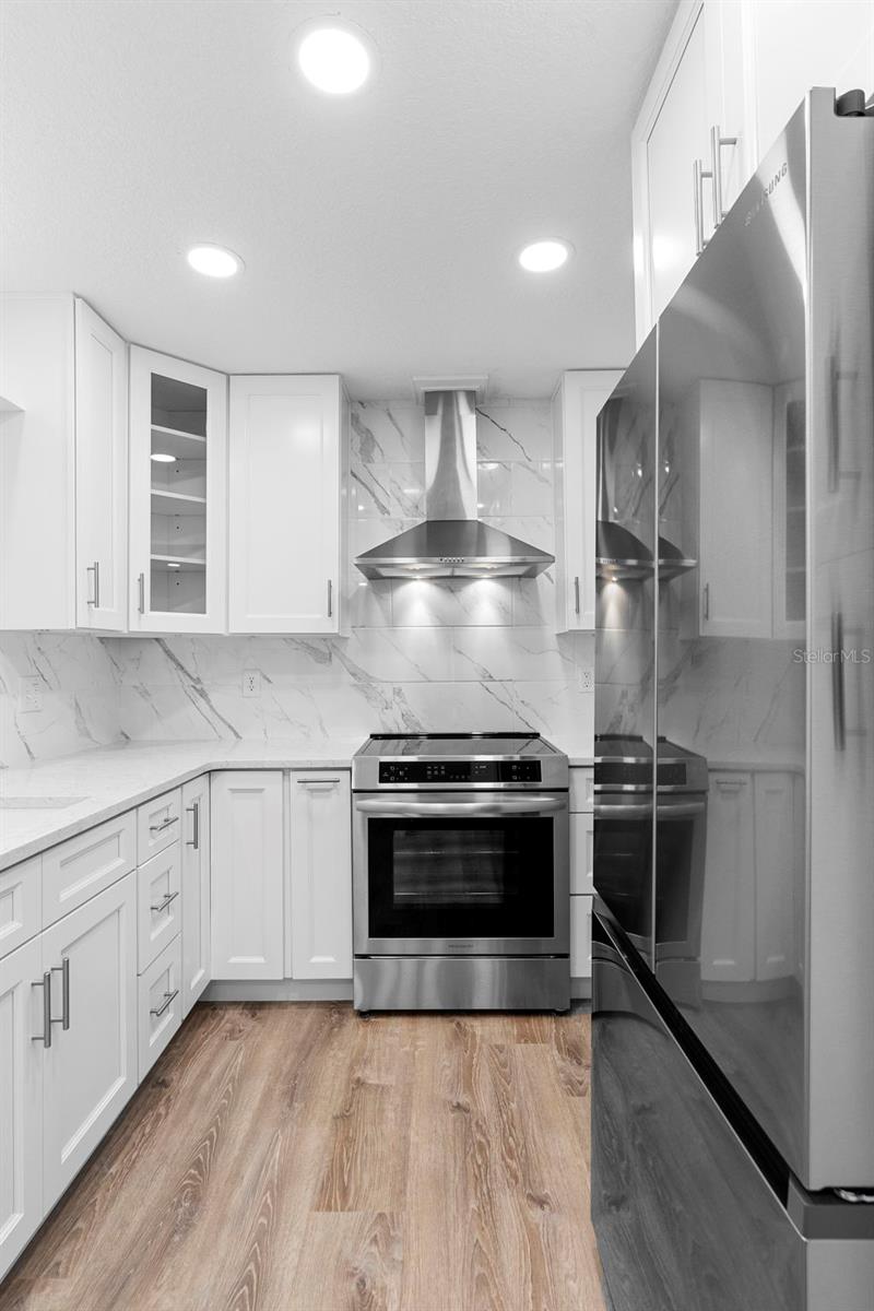 BREEZEWOOD VILLAGE CONDO PH 01-04 - Residential
