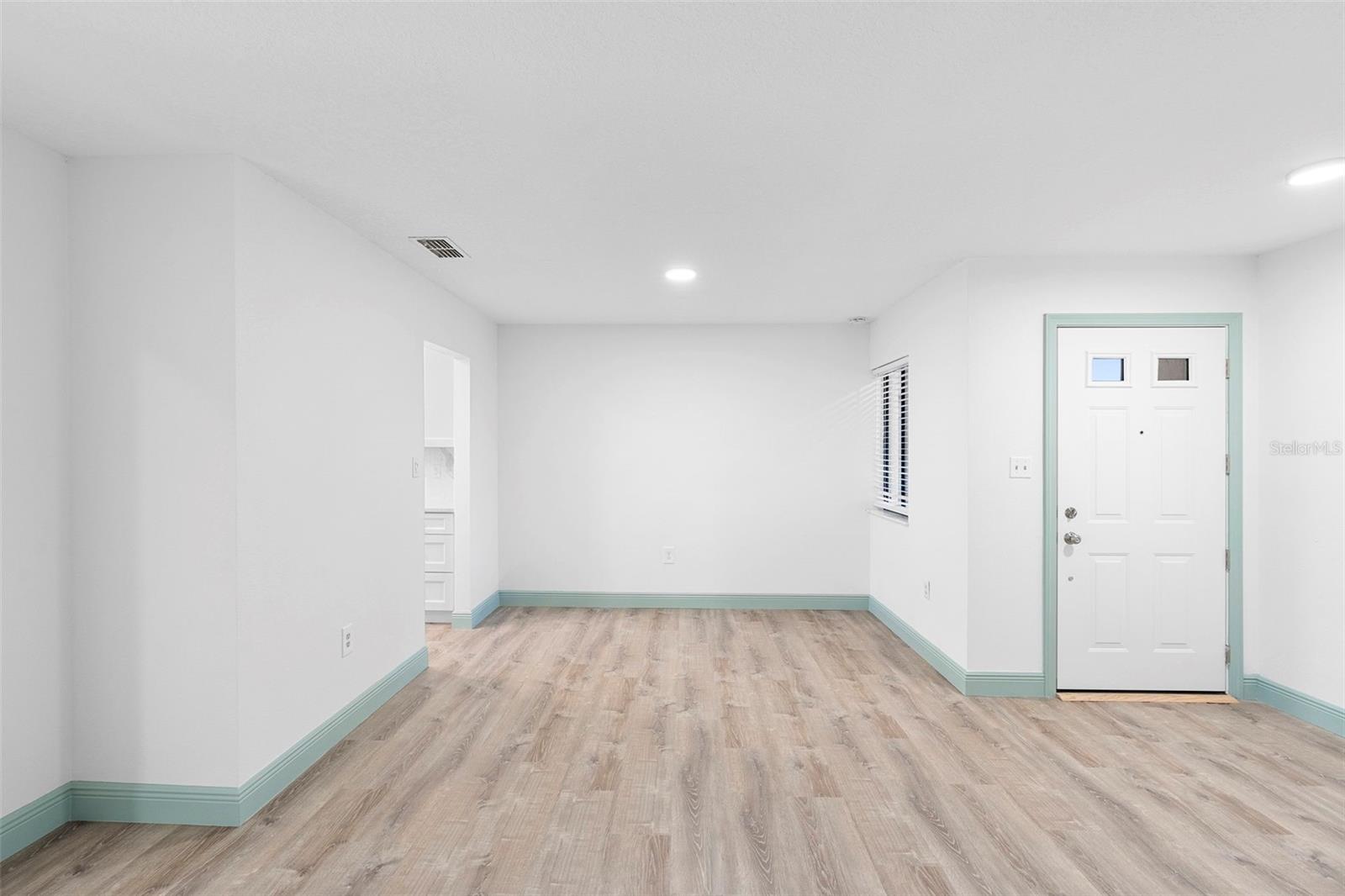 BREEZEWOOD VILLAGE CONDO PH 01-04 - Residential