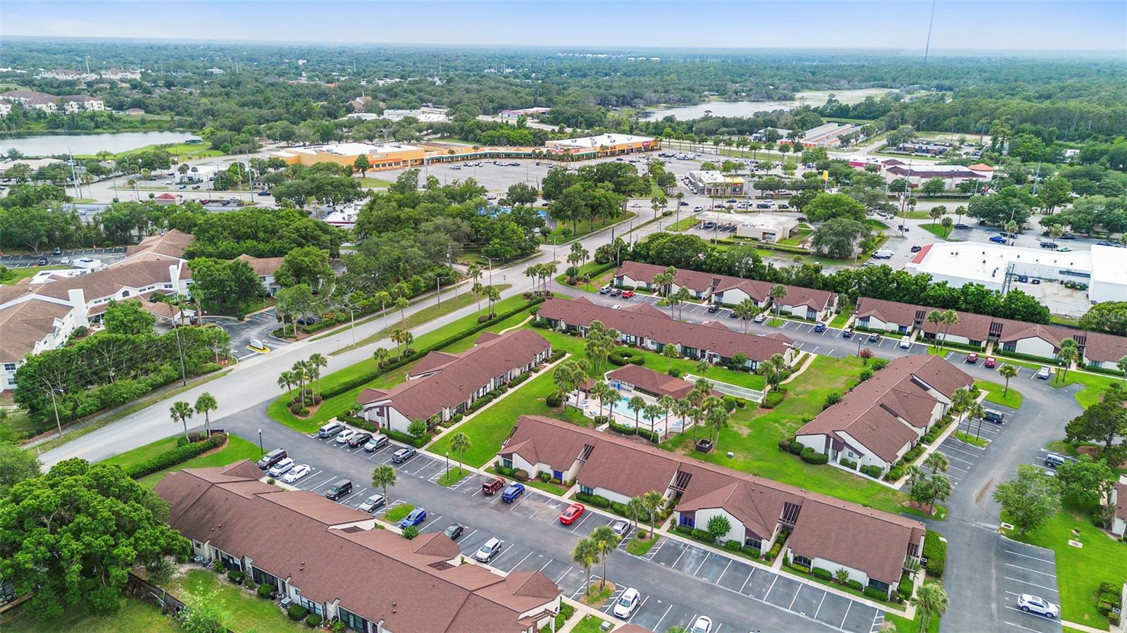 BREEZEWOOD VILLAGE CONDO PH 01-04 - Residential