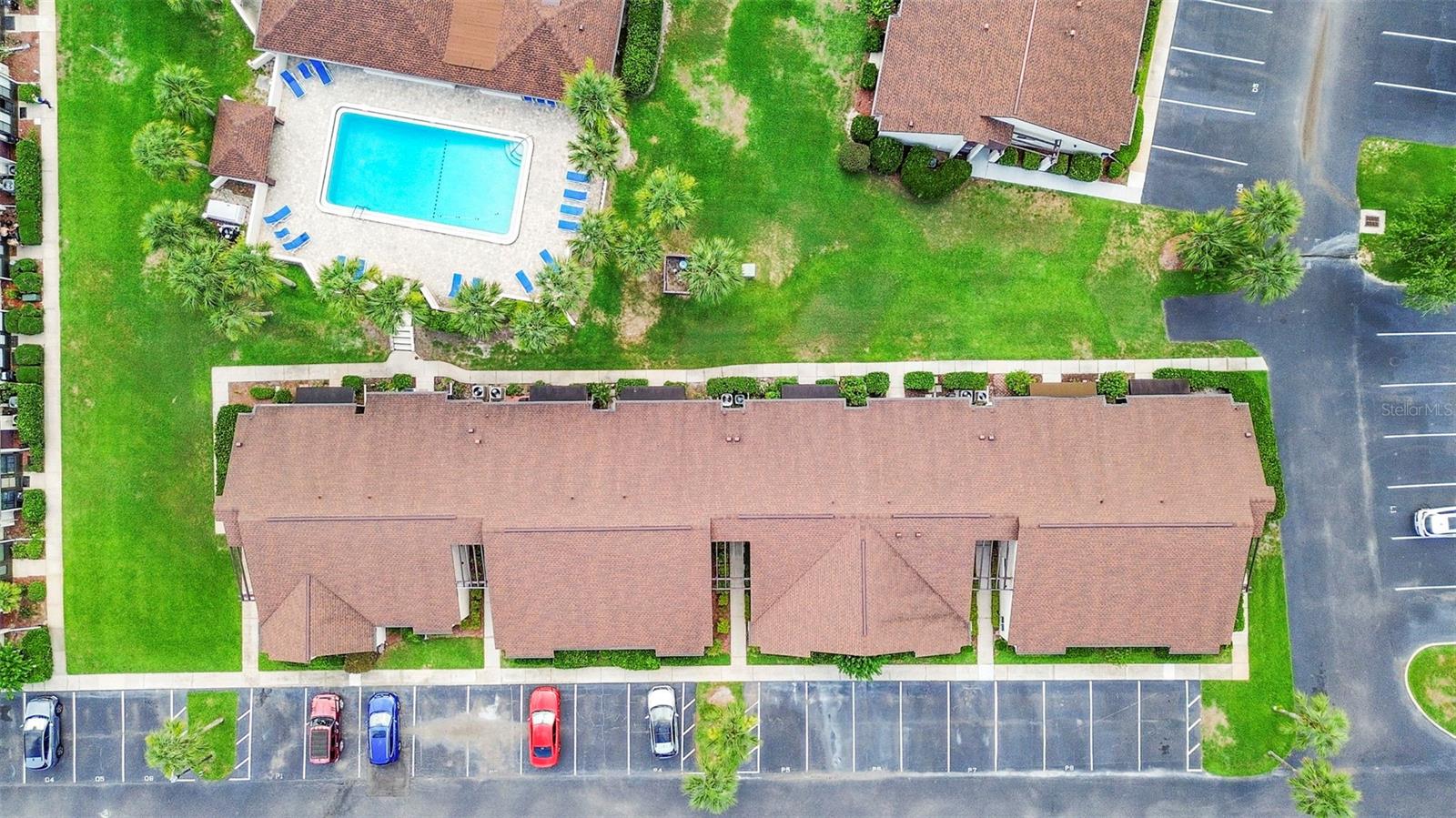BREEZEWOOD VILLAGE CONDO PH 01-04 - Residential