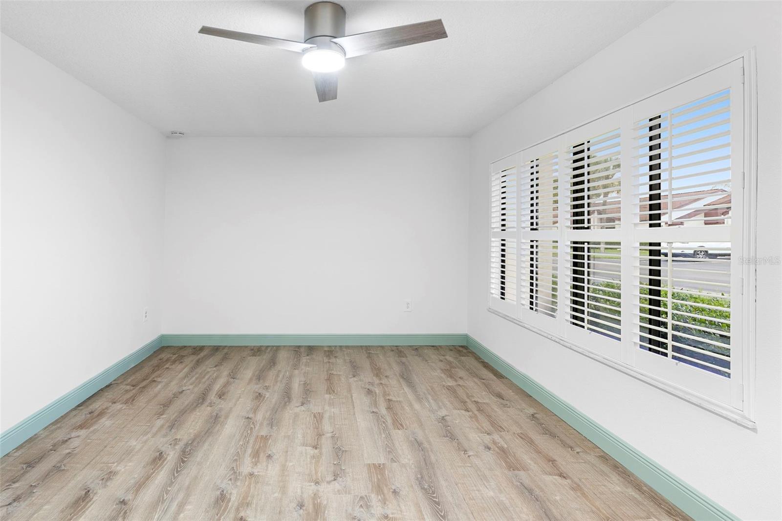 BREEZEWOOD VILLAGE CONDO PH 01-04 - Residential