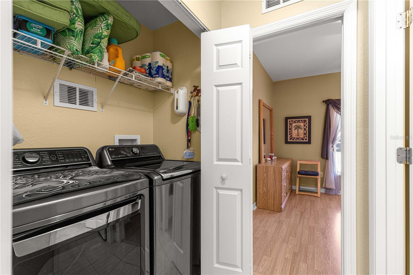 ANCHOR VILLAS/LK MIONA - Residential