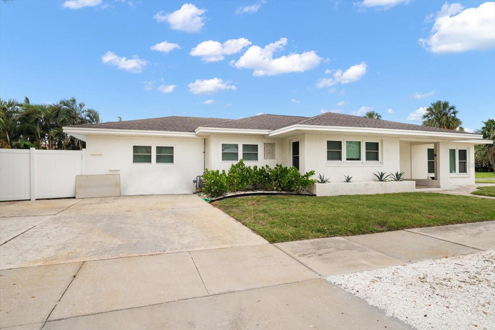 CARLOUEL SUB - Residential