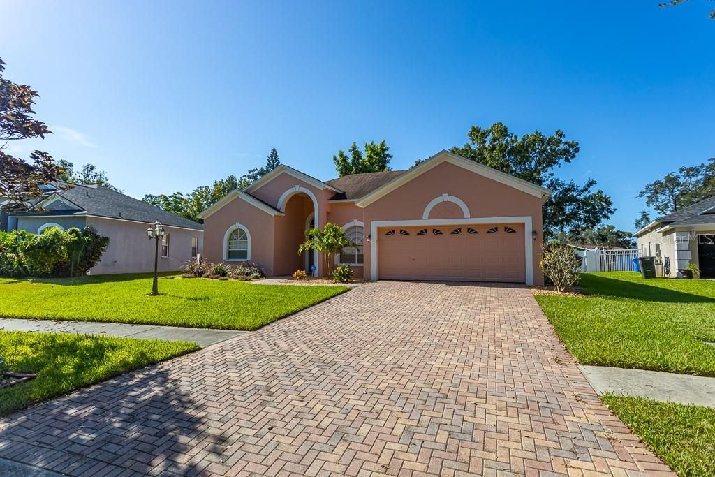 Photo of 828 Innergary Place, Valrico, FL 33594 (MLS # TB8428319)
