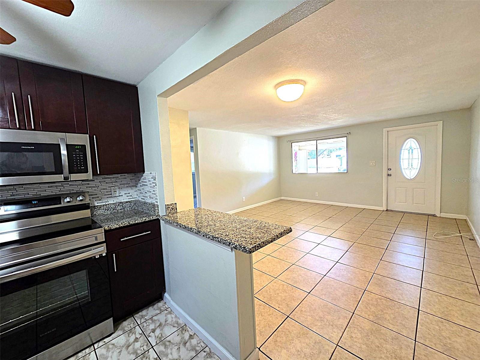5641 94TH TERRACE N