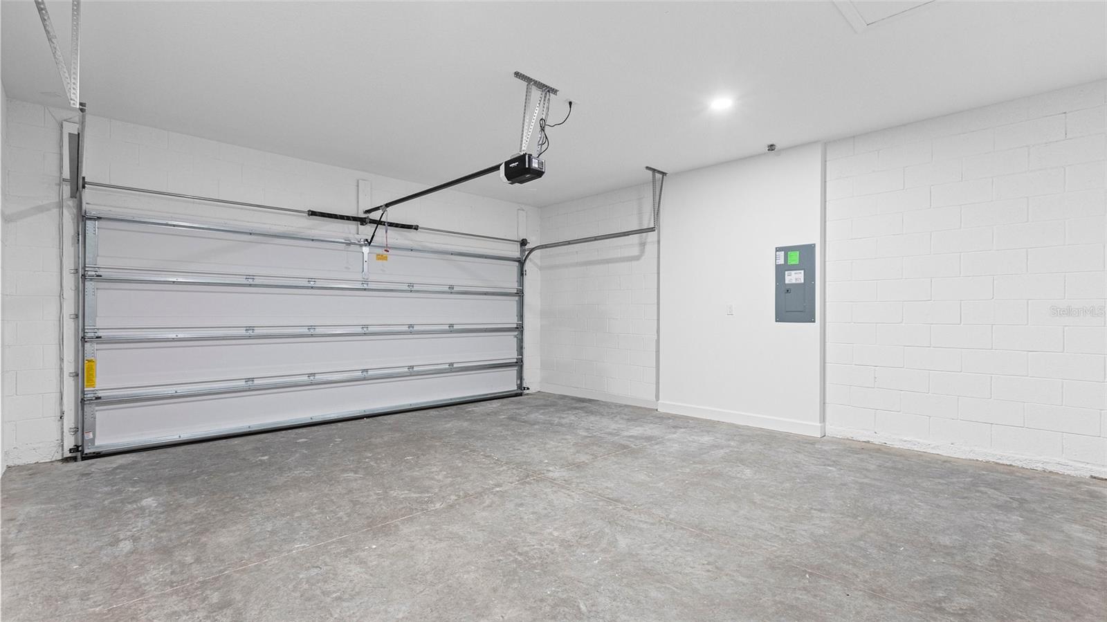 CRESSWIND DELAND - Residential