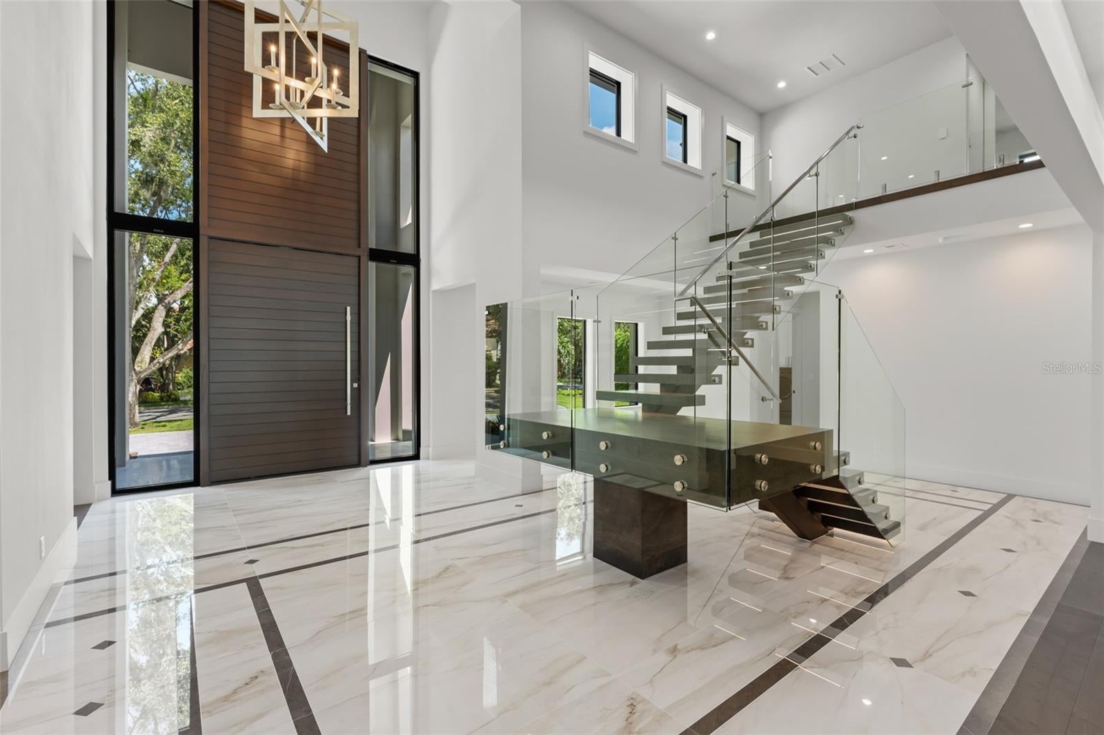 5373 ISLEWORTH COUNTRY CLUB DRIVE