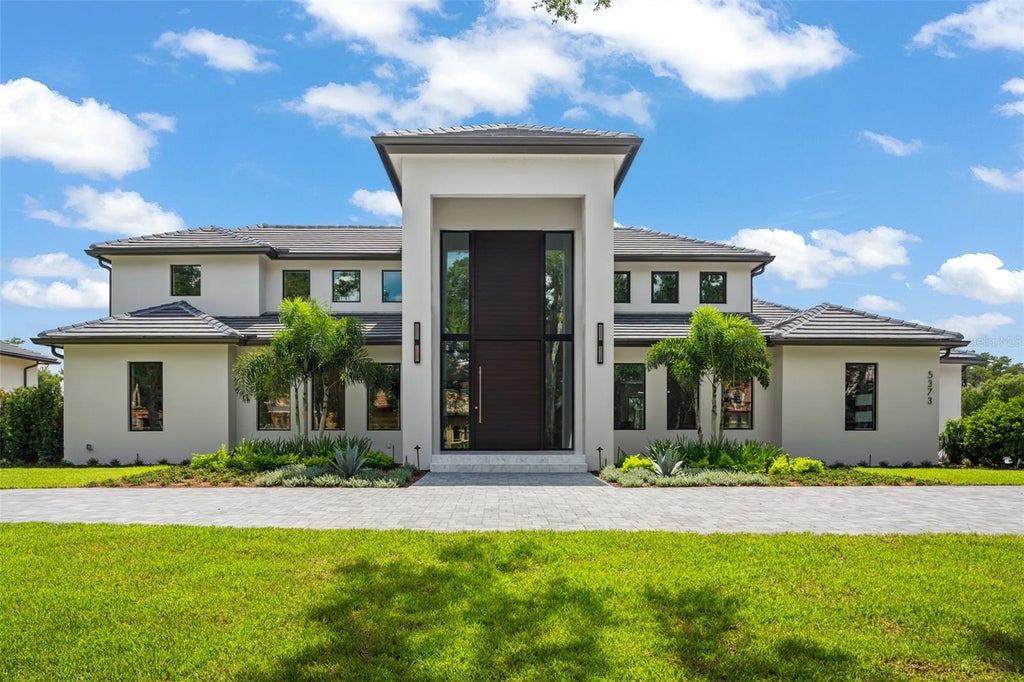 Photo of 5373 Isleworth Country Club Drive, Windermere, FL 34786 (MLS # O6439156)