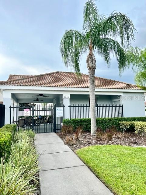 SOMERSET CHASE - Residential Lease