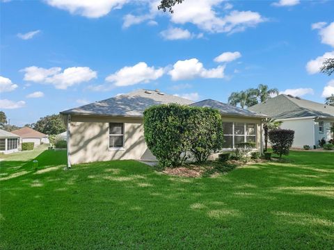 A home in LADY LAKE