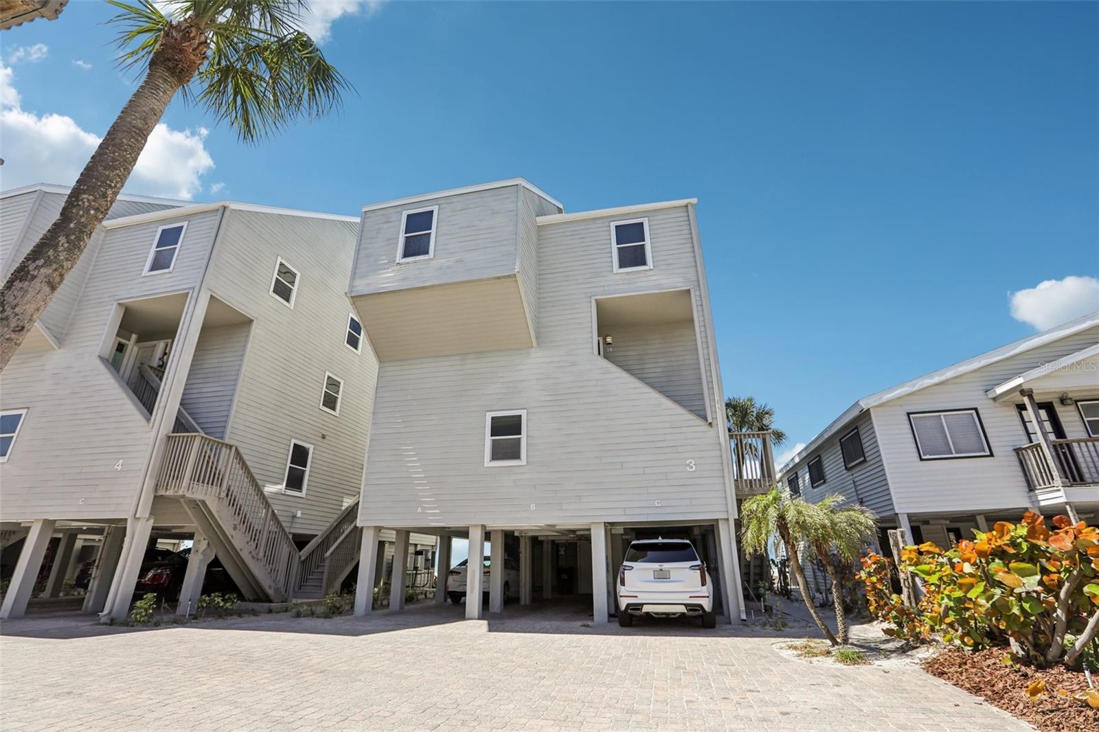 19930 GULF BOULEVARD 3B