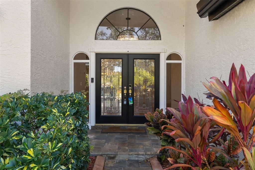 Photo of 3089 Ashland Terrace, Clearwater, FL 33761 (MLS # TB8467862)